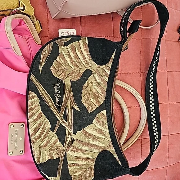 Kate  Spade.  Paul Brent.  Rosetti.  Samara. 4 different handbags - Picture 3 of 16